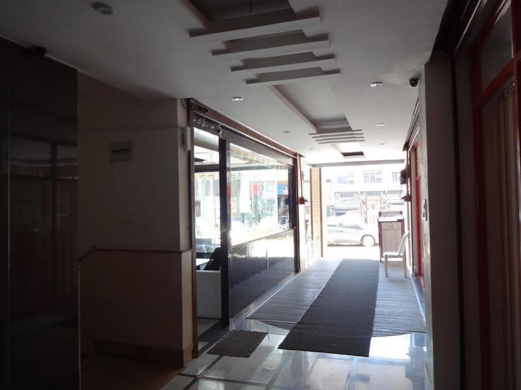 Hotel Shree Vinayak Palace Bhopal Zewnętrze zdjęcie